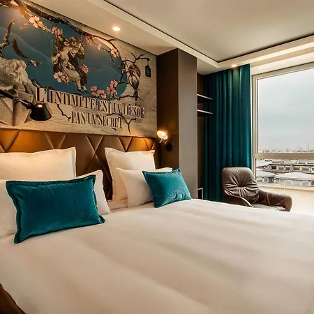 Hotel One Paris-porte Doree 3*