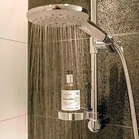 One Paris-porte Doree 3* Paříž