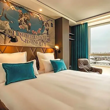 One Paris-porte Doree Hotel 3*