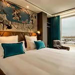 One Paris-porte Doree 3*